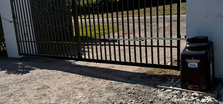 Solar Swing Gate Opener DeBary