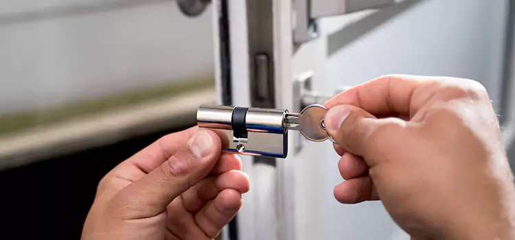 Emergency Locksmith for House DeBary