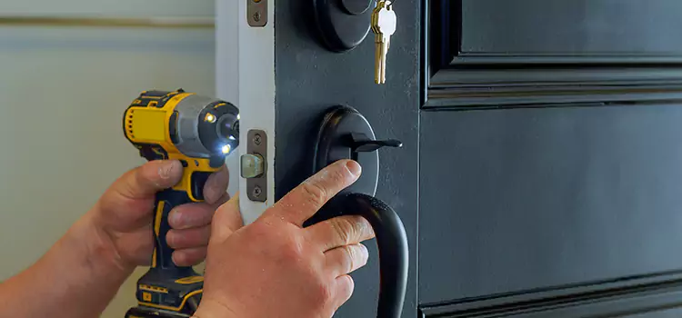 Commercial Door Lock Installation DeBary